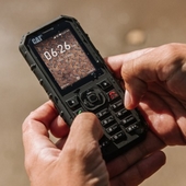 CAT B35: odolný telefon s tlačítky a KaiOS