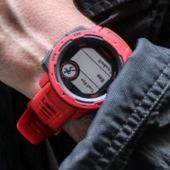Garmin Instinct: chytré hodinky do náročných podmínek
