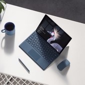 Microsoft po dvou letech vylepšil Surface Pro. Změn je docela dost