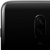 Očekáváme: OnePlus 6T, Nubia se dvěma displeji a „kožený“ Huawei