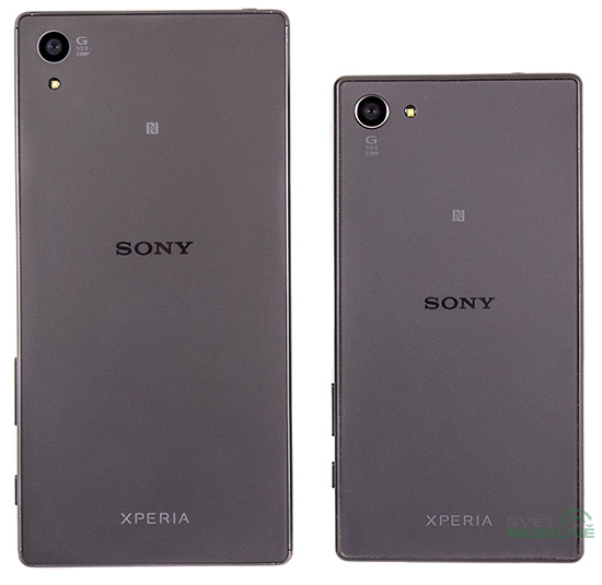Sony Xperia Z5 Compact zadní strany